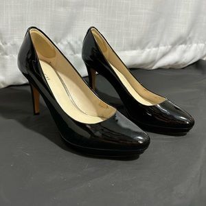 Coach black heel with plantform
